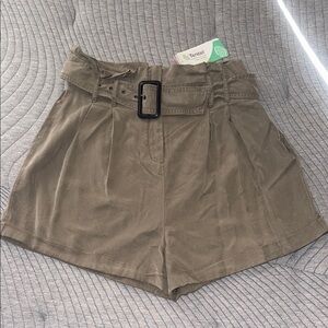 Haute Monde Olive High Waist Belted Shorts